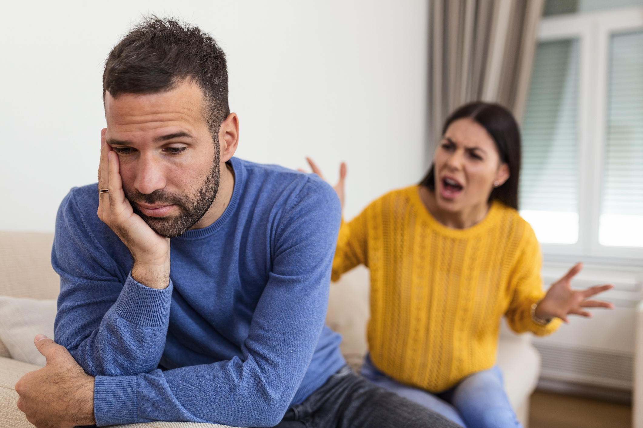 How to Break the Pursuer–Distancer Dynamic and Rebuild Intimacy That Lasts